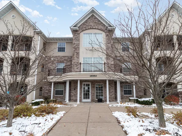 15550 Linnet St NW #1110, Andover, MN 55304