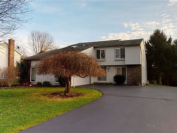 2nd image of 15 Cedarwood Dr