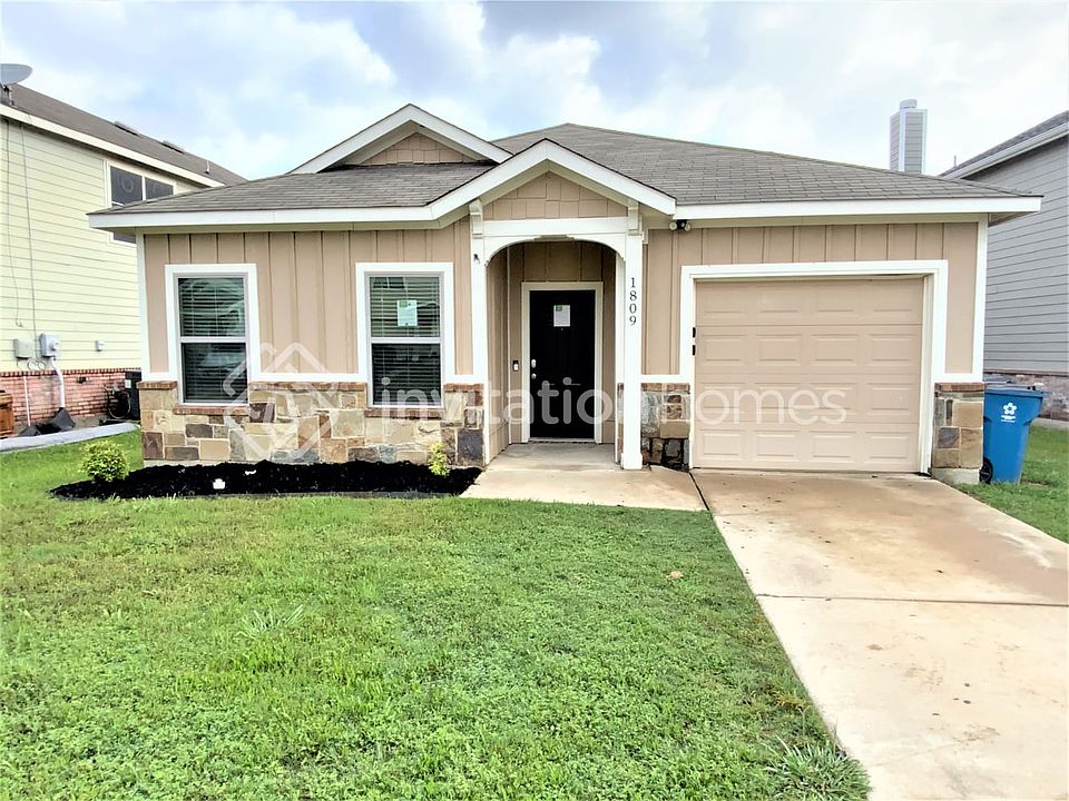 1st image of 1809 Vineridge Ln