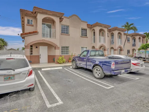 10702 NW 88th Ave #10702, Hialeah Gardens, FL 33018