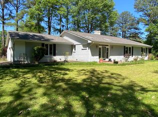 142 Baker Rd, Martin, TN 38237