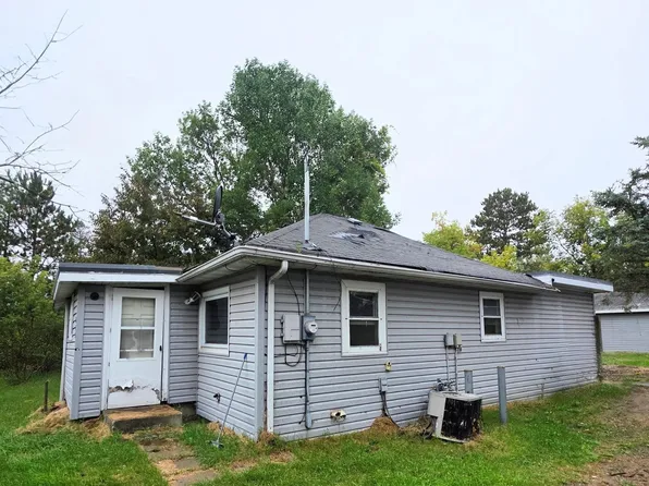 513 26th St NW, Bemidji, MN 56601