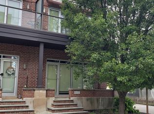 514 E 9th St, Indianapolis, IN 46202