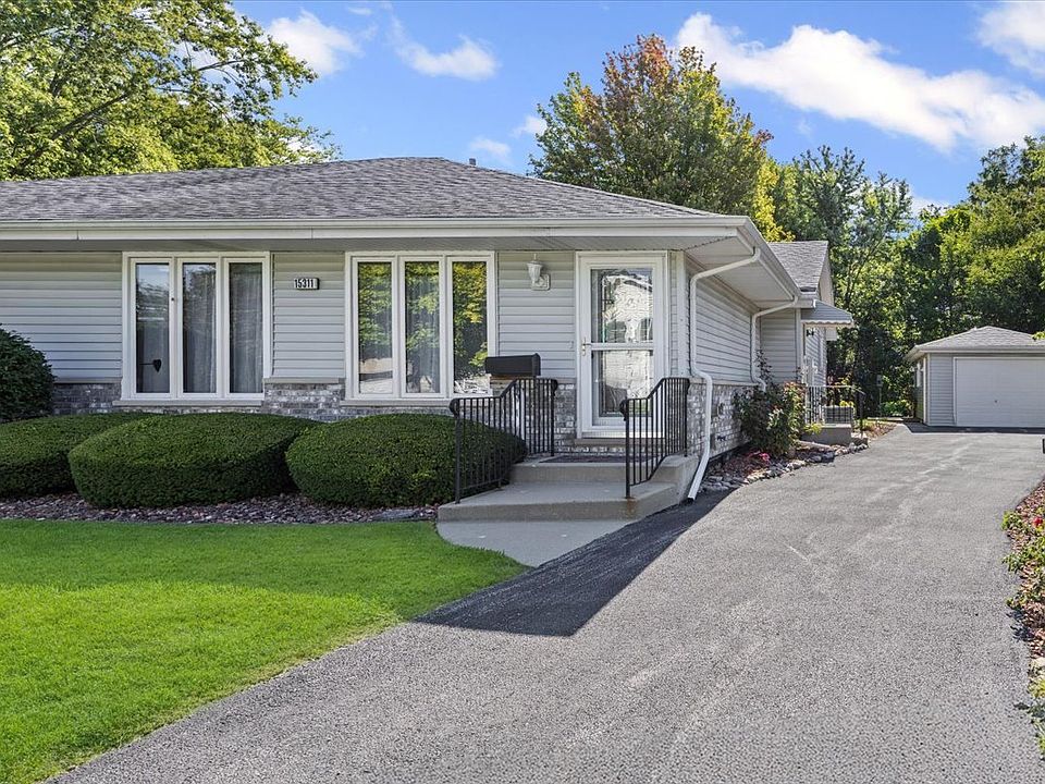 1st image of 15311 Creekside Dr