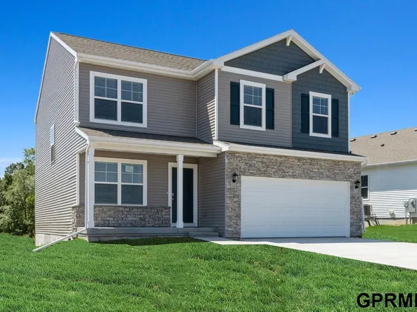 12663 S 204th Ave, Gretna, NE 68028