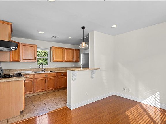 5th image of 4627 W 164th St