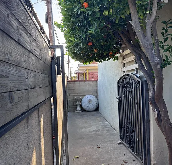 624 W Hammel St — Photo 18