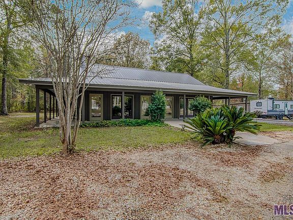 2nd image of 14392 Pine Park Dr