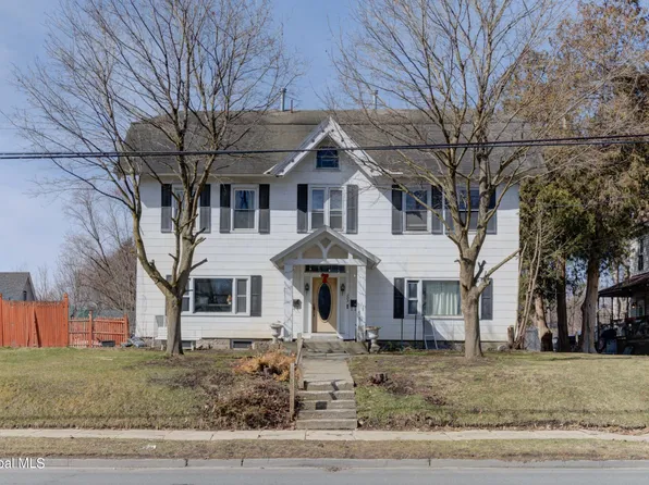 301 N Perry Street, Johnstown, NY 12095