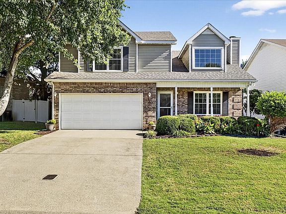 2nd image of 2472 Oak Hill Dr