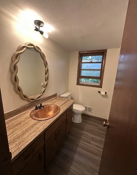 585 Meadow Ct #595 — Photo 5