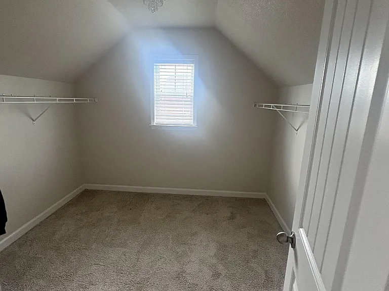 604 Drummond Grove Ln — Photo 29