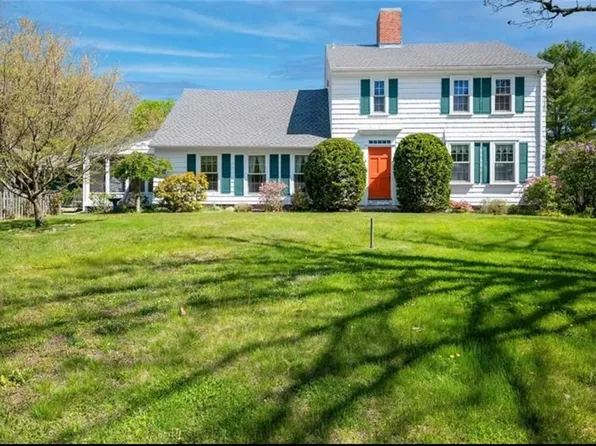 194 Little Pond County Rd, Cumberland, RI 02864