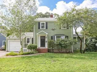 3 Overlook Rd, Needham, MA 02492