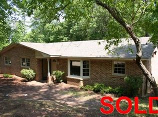 1745 Kanawha Trl, Camden, SC 29020