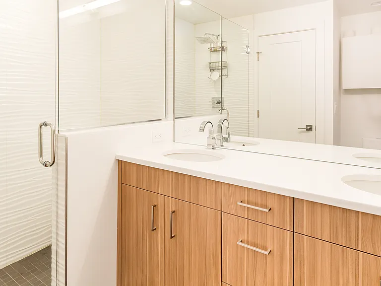 1620 Irving St #5 — Photo 16