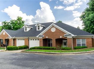 111 Knops Nob Dr, Mooresville, NC 28115