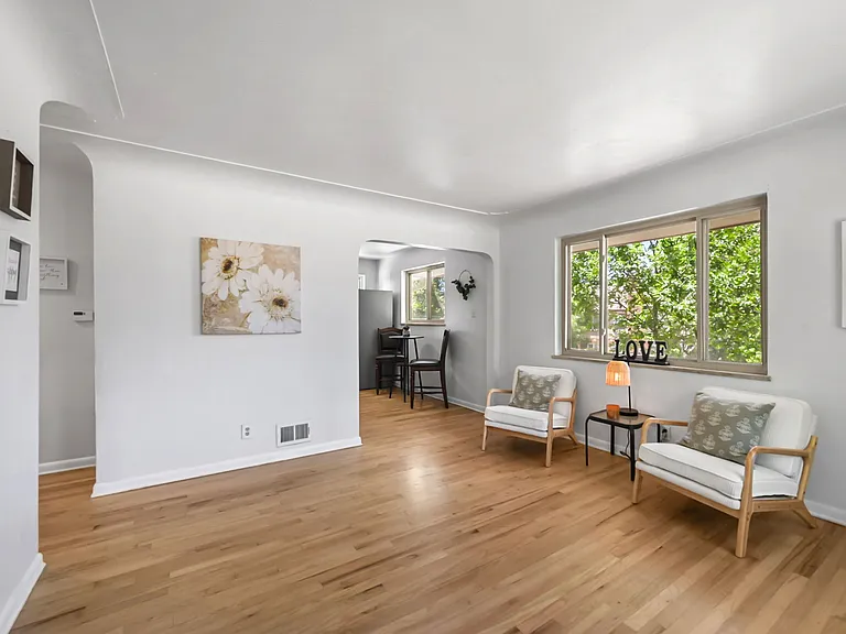 3286 W Fairview Pl — Photo 9