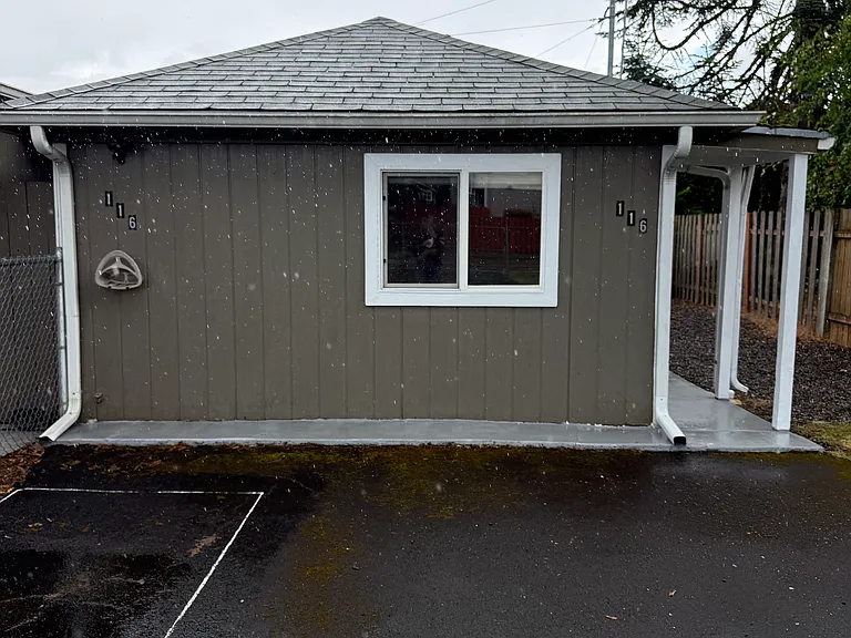 116 SE 192nd Ave — Photo 9