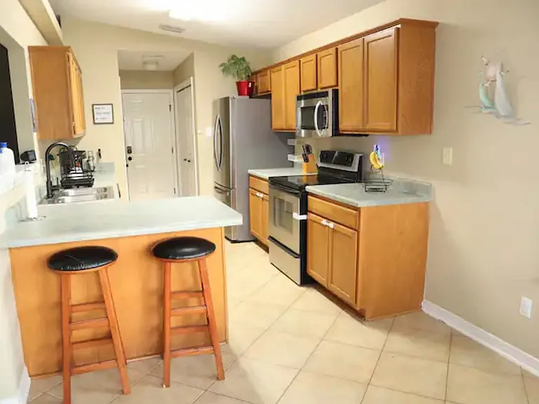 3665 Jordan Ct — Photo 6