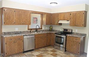 4th image of 2443 Northwood Dr
