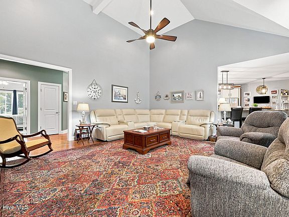4th image of 104 Pamlico Pl