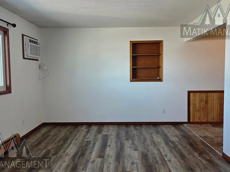 820 S Lakeshore Dr #2 — Photo 3