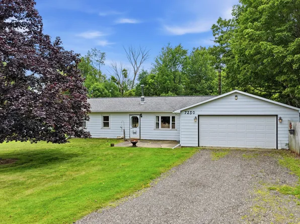 7250 101st Ave, South Haven, MI 49090