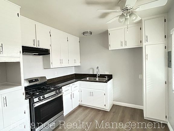 2nd image of 115 Hurlbut St #T