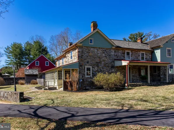 38 Devyn Dr, Chester Springs, PA 19425