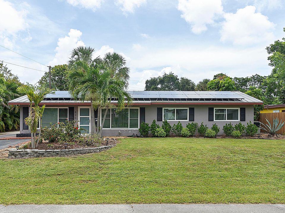 1st image of 830 SW 1st Avenue