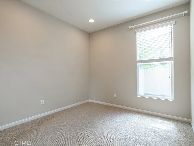 20328 Paseo Las Olivas — Photo 14