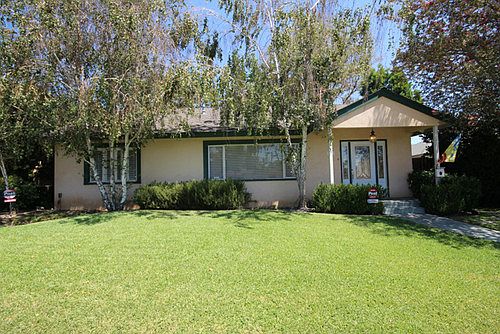 2nd image of 144 Mauna Loa Dr