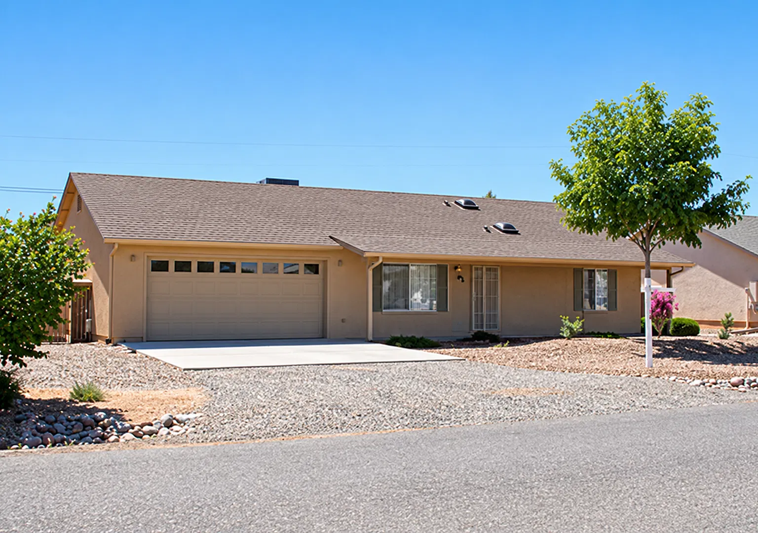 Home in Prescott Valley — Photo 1