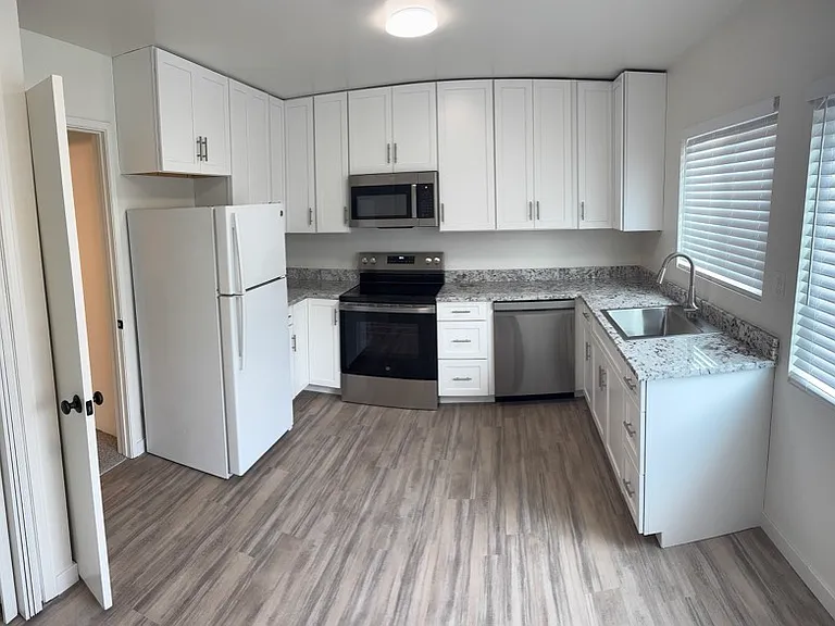 New Appliances, cabinets and floor