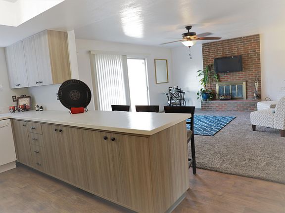 2nd image of 5106 Fairfax Dr NW
