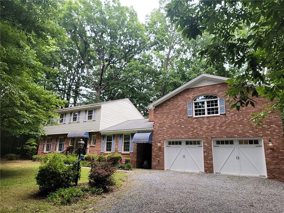 1st image of 4723 Forest Lake Dr