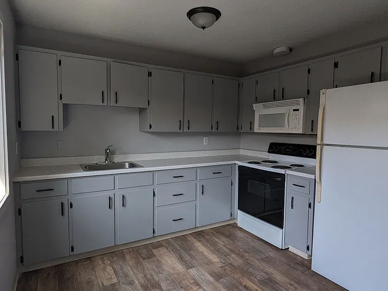 2910 SE Gladstone St #3 — Photo 7