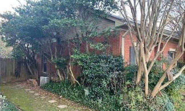 2nd image of 317 Northtown Dr