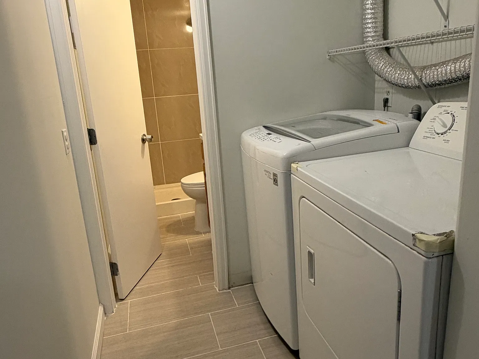 3 bed, 1050 sqft, $2,200 — Photo 4