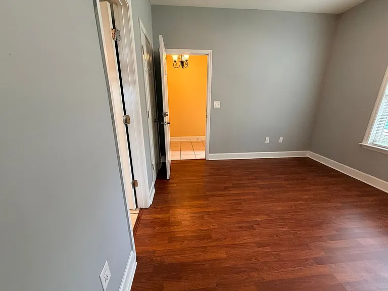 5079 Greyfield Pl N — Photo 3