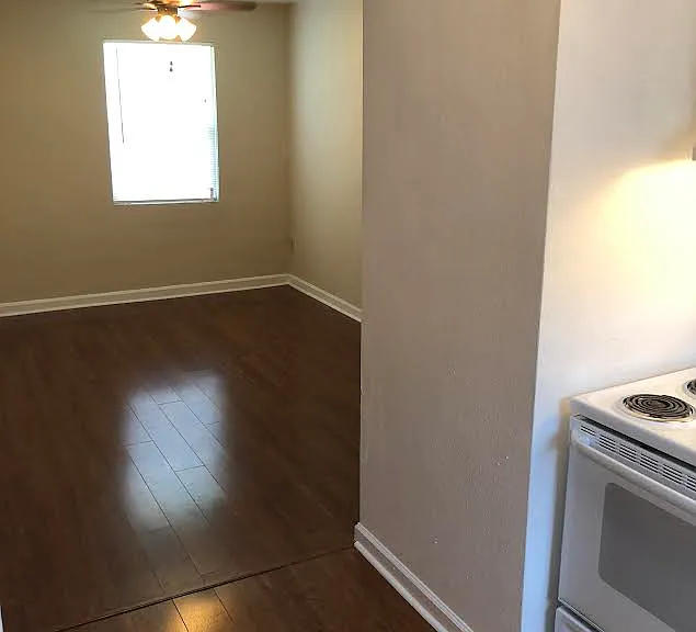 2099 Martin Luther King Jr Dr SW #24 — Photo 3