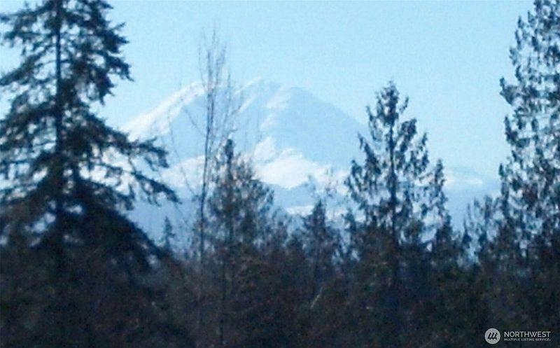 5th image of 16345 Tiger Mountain Road SE