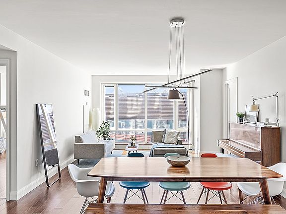 2nd image of 70 Little St W Unit 12D
