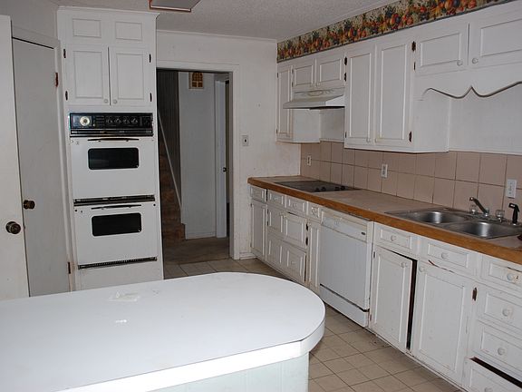 5th image of 1220 E 42nd St