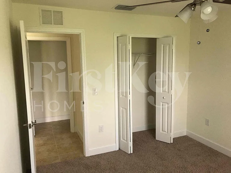 1731 NW 14th St — Photo 19