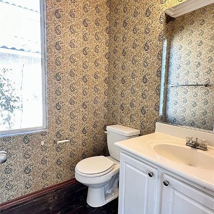 4th image of 10448 Gwynns Falls St #0