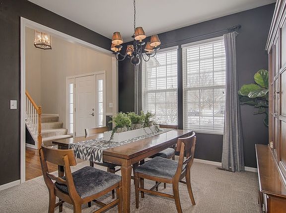 3rd image of 11508 Glenn Cir