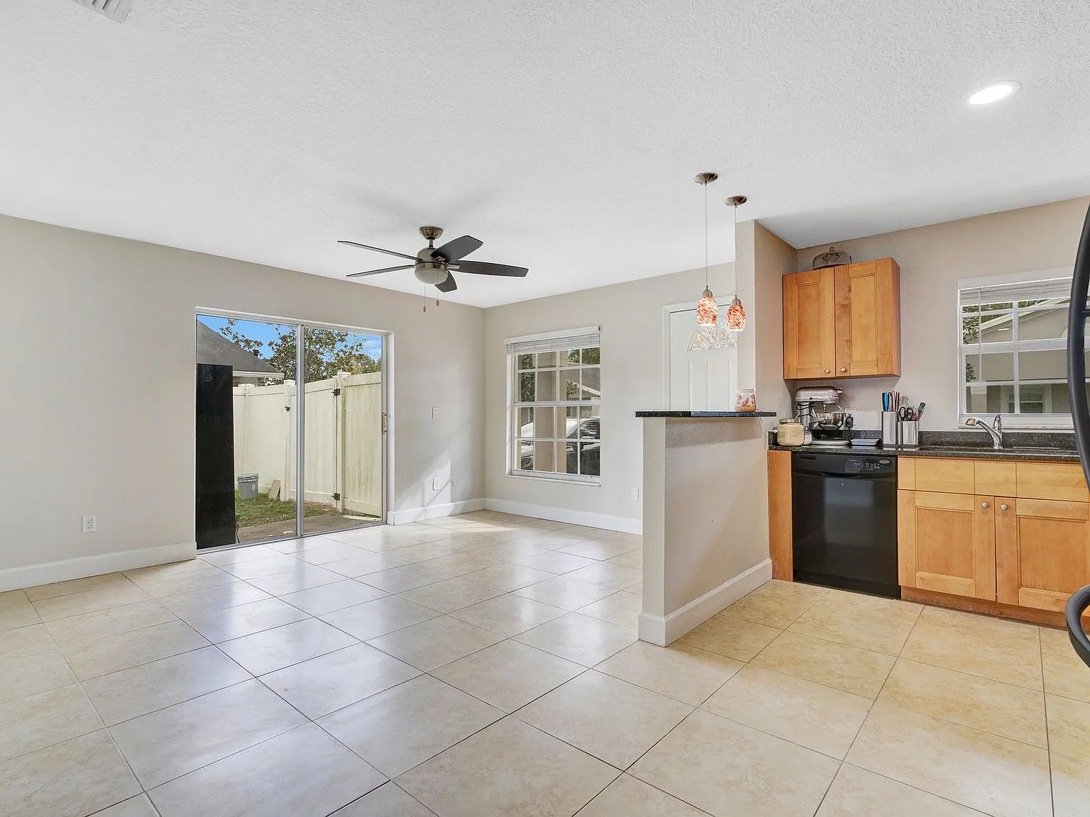 Magnolia Villas | Private 2 Bedroom Apartments in Orlando, FL — Photo 1