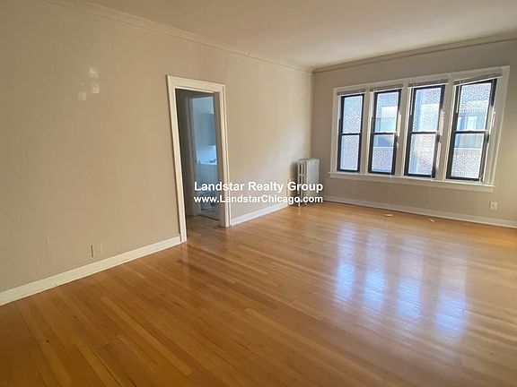 5th image of 1319 W Estes Ave APT 15